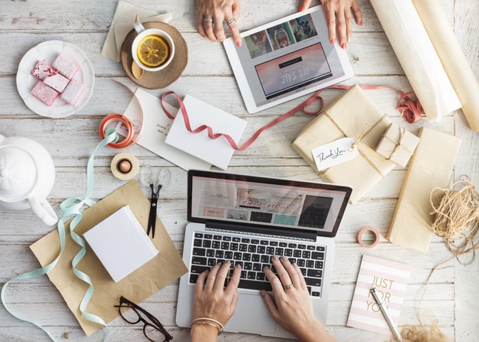 Facebook Provides Awareness to E-Commerce Customers