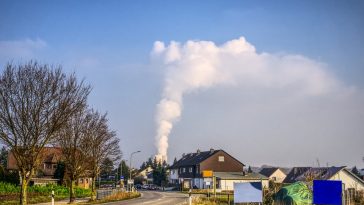 Fenix International, Off-Grid Electric , d.light, Engie , Nir Marom, Lumos Global