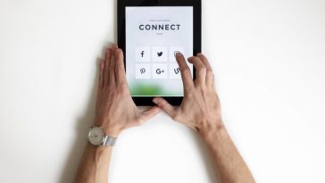 How to Make Your Small Business Look More Attractive Using Social Media